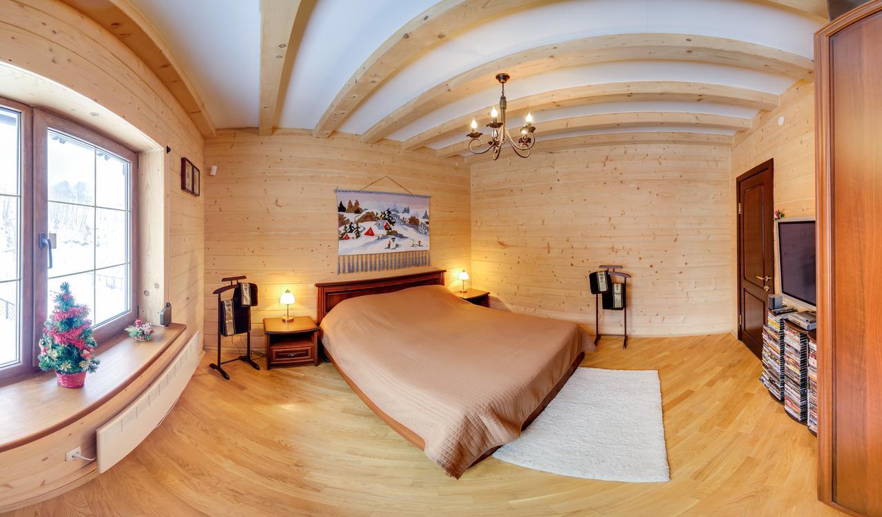 Gallery Of Mountains Holiday Home Yasinya Buitenkant foto