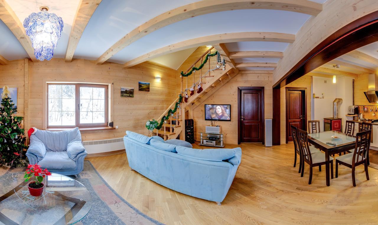 Gallery Of Mountains Holiday Home Yasinya Buitenkant foto