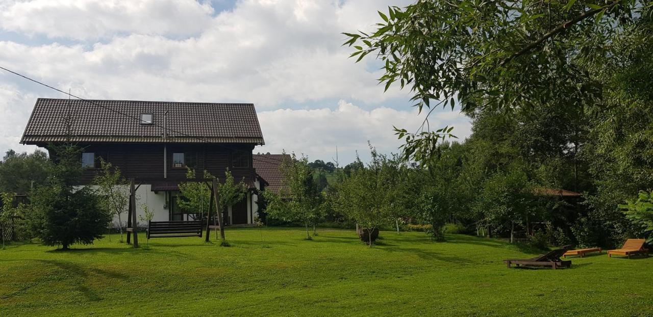 Gallery Of Mountains Holiday Home Yasinya Buitenkant foto