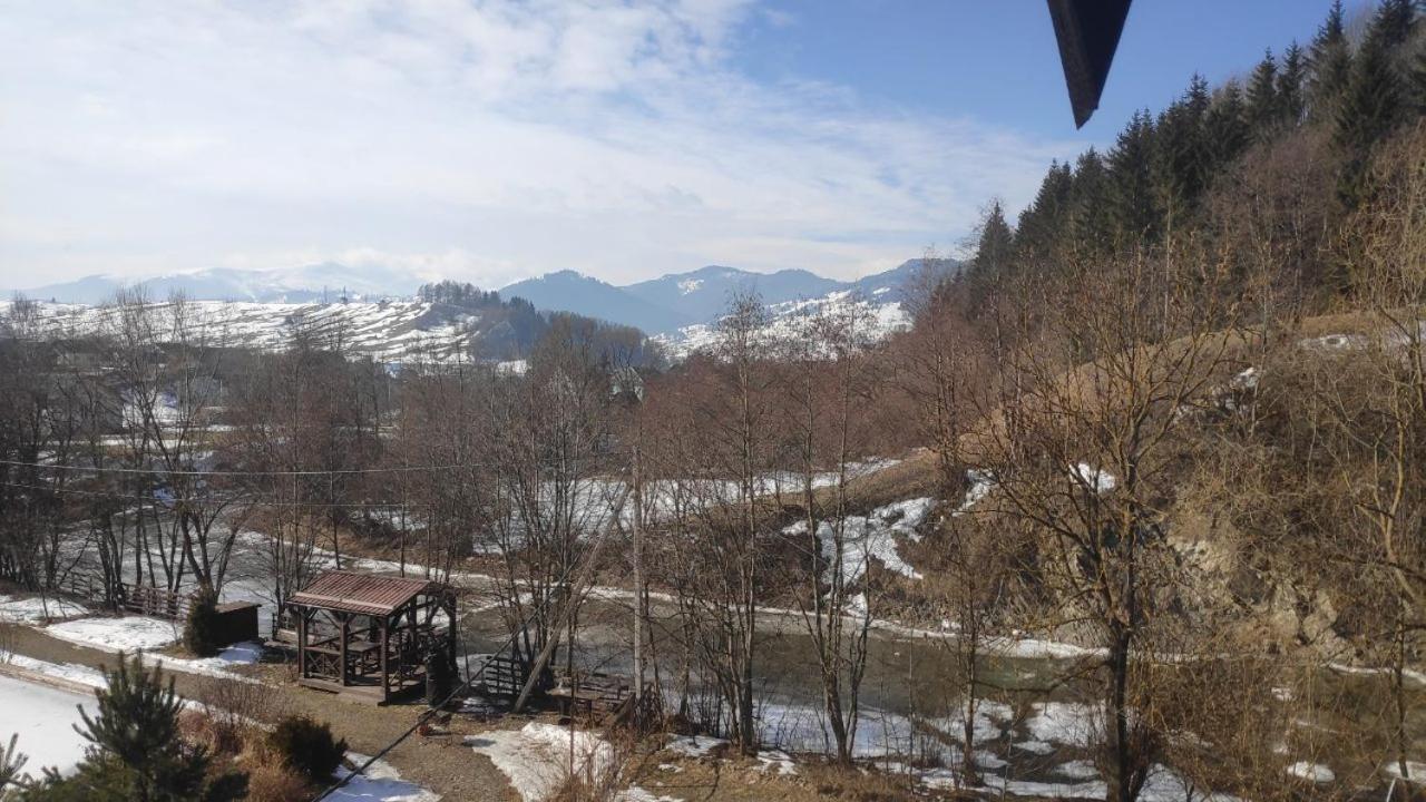 Gallery Of Mountains Holiday Home Yasinya Buitenkant foto