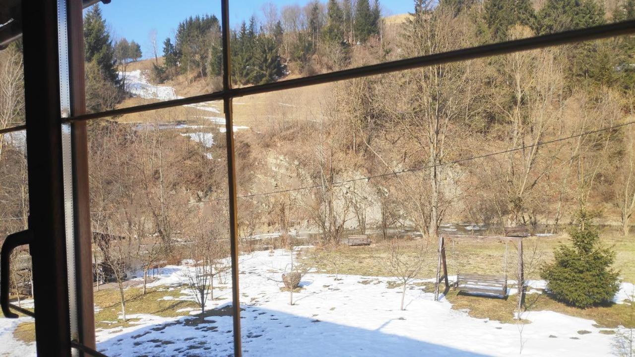Gallery Of Mountains Holiday Home Yasinya Buitenkant foto